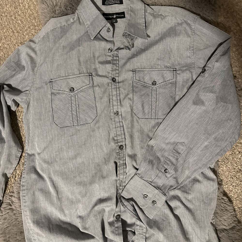 Beverly Hills Polo Club Men's Medium Striped Long Sleeve Button Up